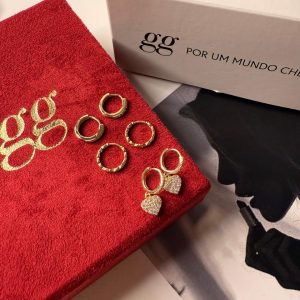 15393682622-whatsapp-image-2025-11-11-at-20-08-30-1.jpeg Trio de argolinhas douradas coração