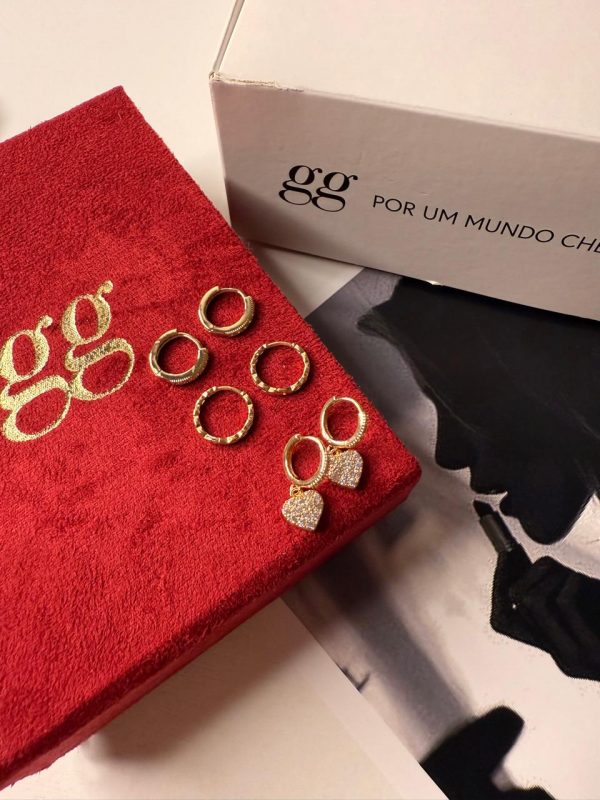 15393682622-whatsapp-image-2025-11-11-at-20-08-30-1.jpeg Trio de argolinhas douradas coração