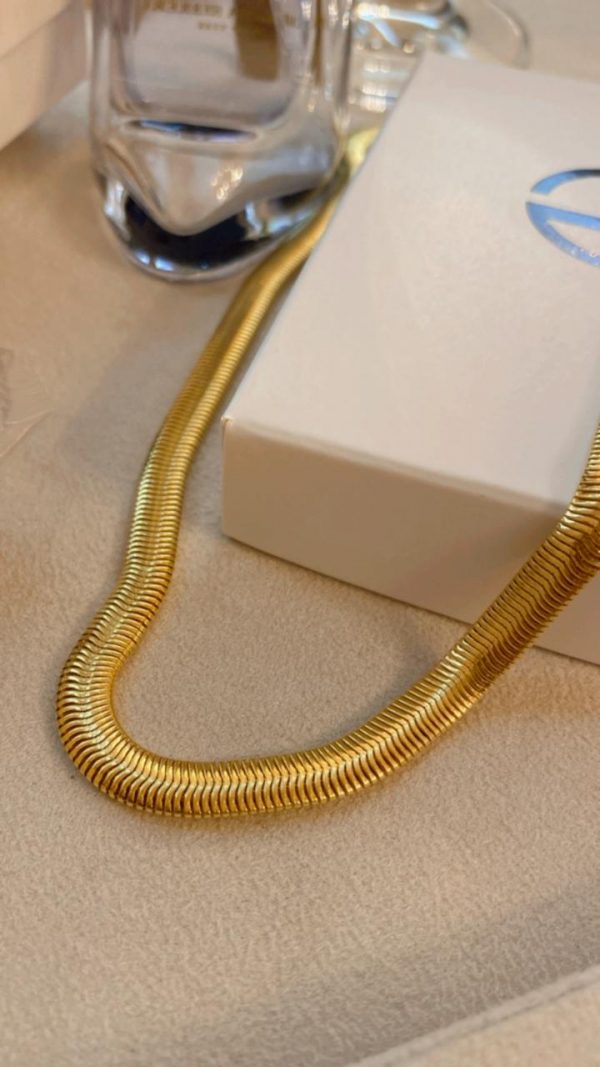 Chocker Malha snake grossa b. ouro