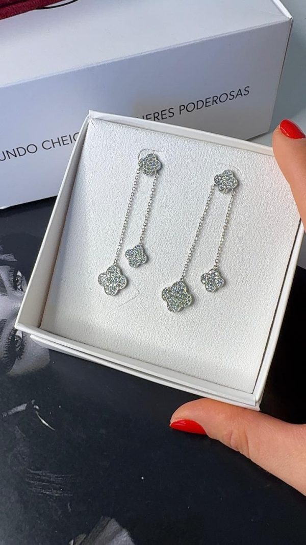 Brincos Trevo pendente