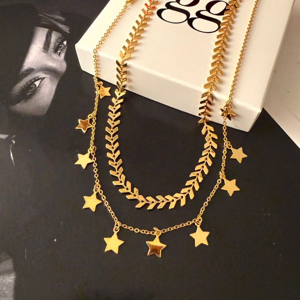 Duo de chockers douradas