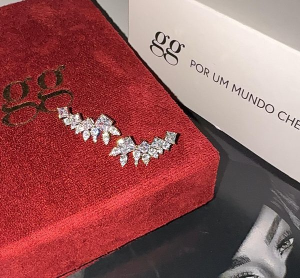 Brincos Ear cuff Eterno Brilho