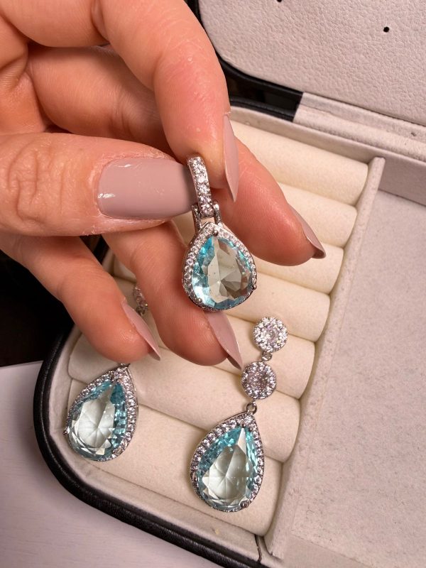 15546153521-whatsapp-image-2026-05-18-at-13-33-49.jpeg Pingente + brincos grande Gota azul serenity