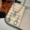 15546153662-whatsapp-image-2026-05-18-at-13-33-49-1.jpeg Pingente + brincos grande Gota azul serenity