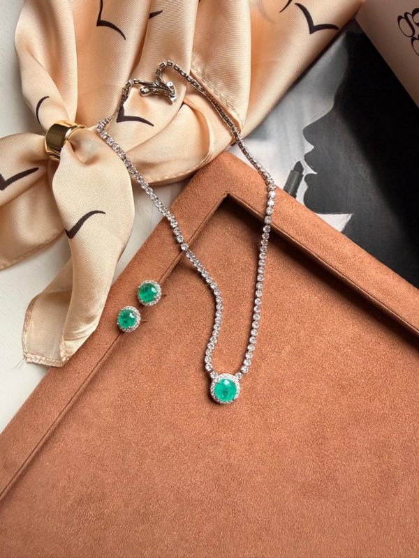 15617756561-whatsapp-image-2026-10-01-at-06-44-11.jpeg Conjunto Princesa Emanuele verde